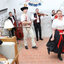 Slovak dancers