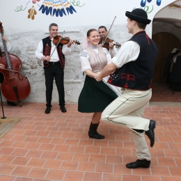 Slovak dancers